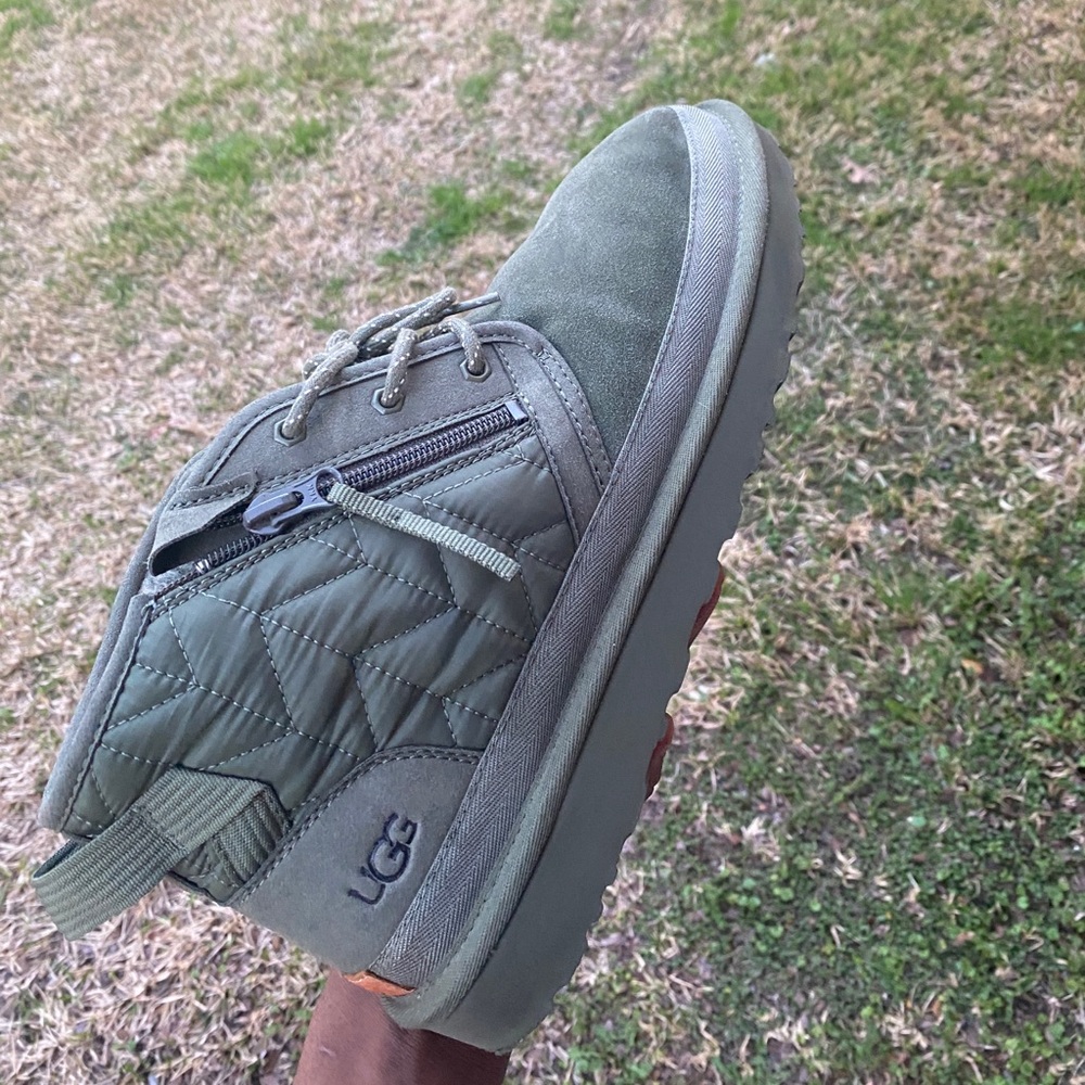 Mens UGG green boots sz13